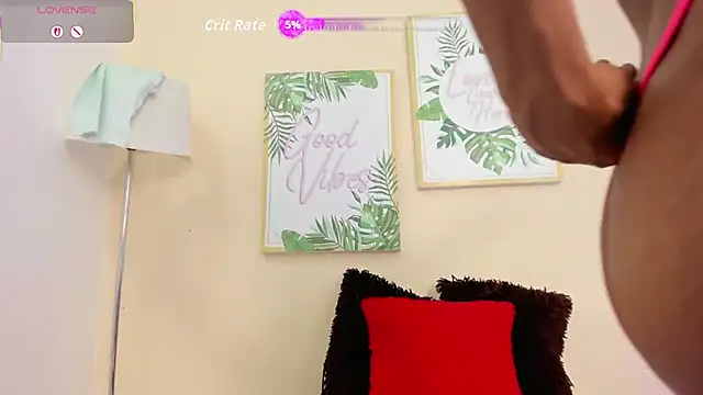 Snapshot of pameela_brown chatting on 09/13/25, 10:53 pameela brown online show from 09/13/25, 10:53