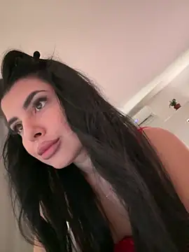 Snapshot of Scarlett-Dream chatting on 01/16/25, 08:22 Scarlett-Dream online show from 01/16/25, 08:22