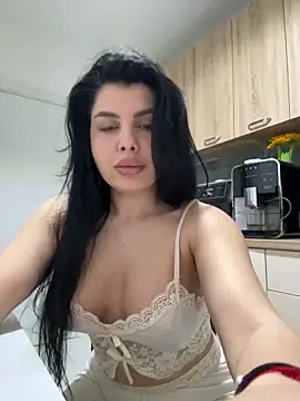 Snapshot of Scarlett-Dream chatting on 03/26/26, 05:46 Scarlett-Dream online show from 03/26/26, 05:46