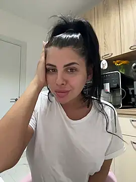 Scarlett-Dream online show from 05/18/26, 05:02