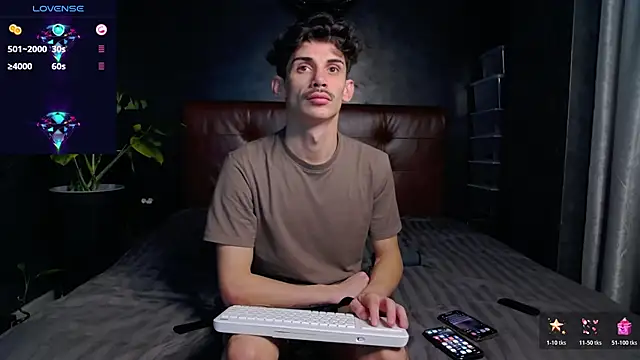 DanielCrush1 online show from 11/08/25, 10:59