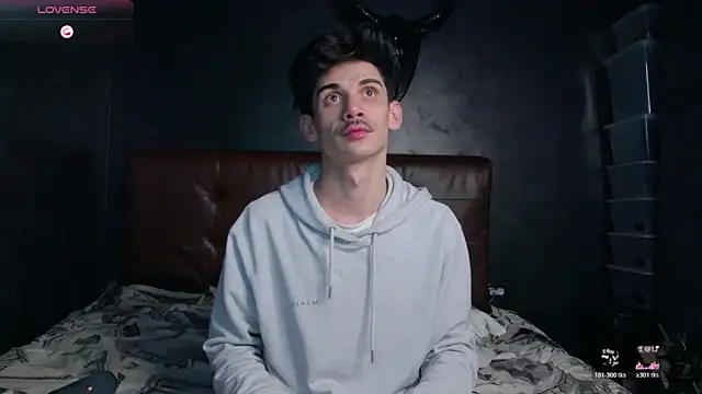 DanielCrush1 online show from 02/19/26, 09:16