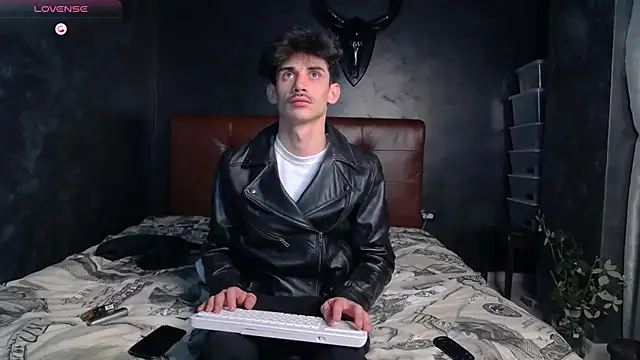 DanielCrush1 online show from 02/21/26, 06:58