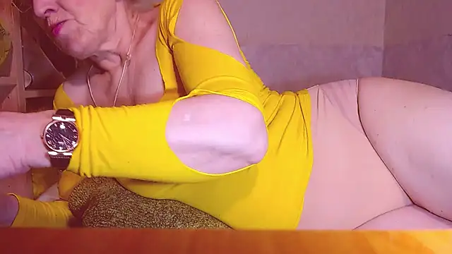 MadamBombShell online show from 12/02/24, 06:54