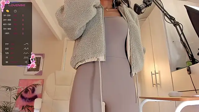 Snapshot of catalinasaiz chatting on 01/07/25, 02:19 catalinasaiz online show from 01/07/25, 02:19