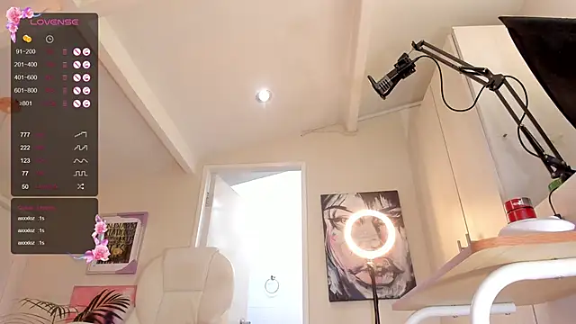 Snapshot of catalinasaiz chatting on 02/01/25, 02:02 catalinasaiz online show from 02/01/25, 02:02