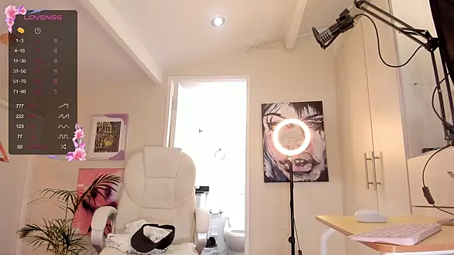 Snapshot of catalinasaiz chatting on 02/06/25, 02:04 catalinasaiz online show from 02/06/25, 02:04