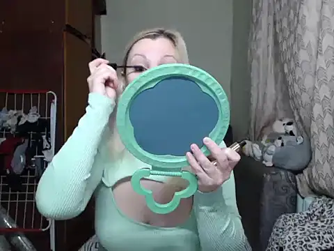 BustyBlond online show from 01/17/25, 05:21