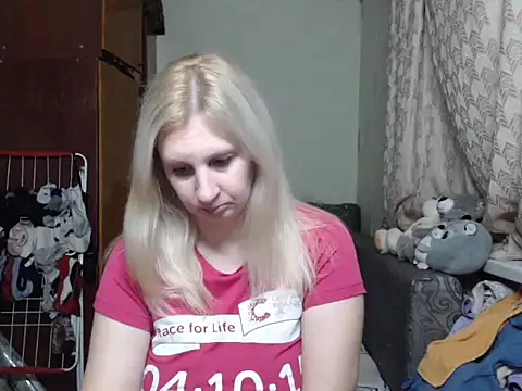 BustyBlond online show from 01/23/25, 03:32