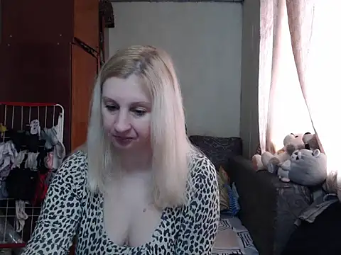 BustyBlond online show from 01/31/25, 09:05