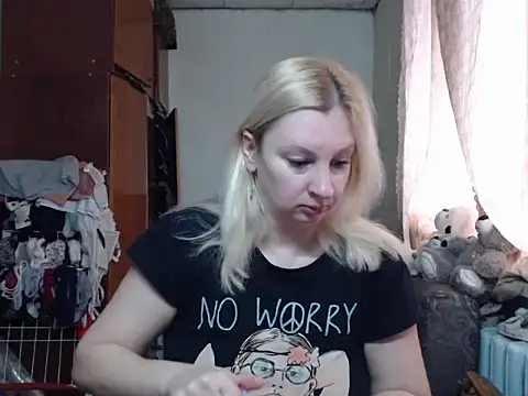 BustyBlond online show from 02/08/25, 06:43