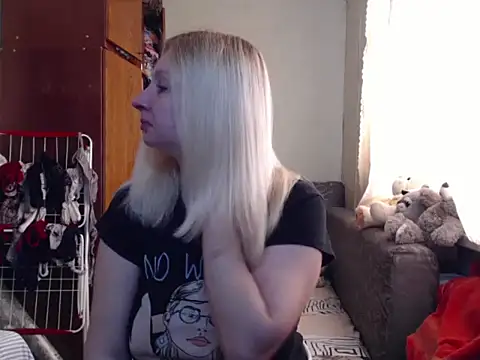 BustyBlond online show from 02/28/25, 05:26