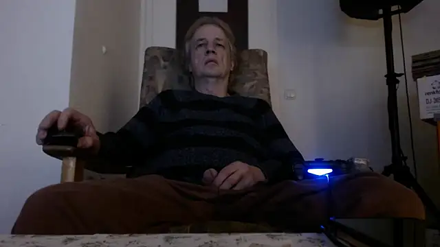 Snapshot of Cordt27 chatting on 03/12/26, 10:16 Cordt27 online show from 03/12/26, 10:16