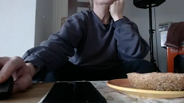 Snapshot of Cordt27 chatting on 03/14/26, 04:23 Cordt27 online show from 03/14/26, 04:23