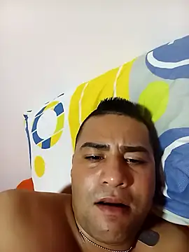 EISONREINA11 online show from 11/11/25, 04:12