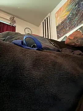 Snapshot of htk1975 chatting on 01/31/26, 07:23 htk1975 online show from 01/31/26, 07:23