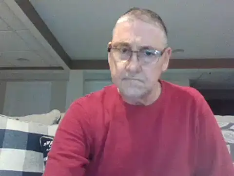 Snapshot of takeitall101 chatting on 03/23/25, 08:26 takeitall101 online show from 03/23/25, 08:26