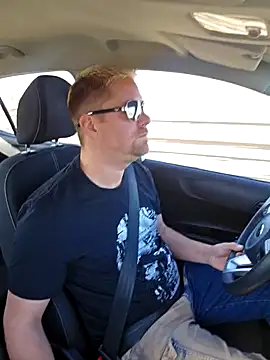 Trucker Hunter online show from 03/06/25, 09:47