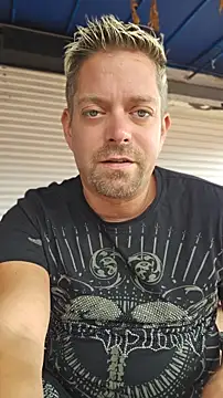 Snapshot of Trucker_Hunter chatting on 03/10/26, 02:55 Trucker Hunter online show from 03/10/26, 02:55