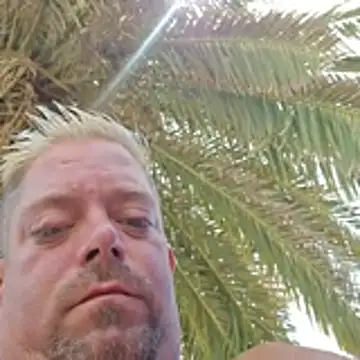 Trucker Hunter online show from 05/23/26, 01:26