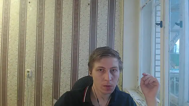 darienlarge online show from 02/13/25, 02:20