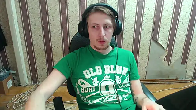 darienlarge online show from 09/15/25, 07:25