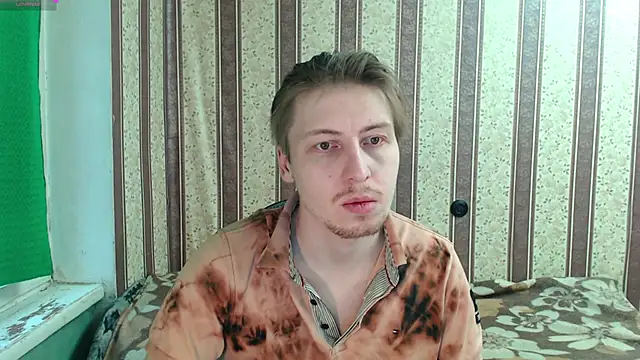 darienlarge online show from 11/29/25, 07:44