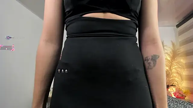 Snapshot of Alexandra_ra chatting on 01/13/25, 09:41 Alexandra ra online show from 01/13/25, 09:41