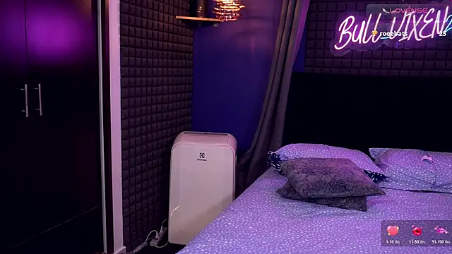 bull vixen2001 online show from 03/14/26, 12:28