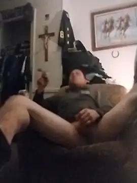 Snapshot of curiouscock38 chatting on 03/16/25, 12:22 curiouscock38 online show from 03/16/25, 12:22