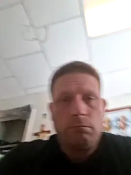 Snapshot of curiouscock38 chatting on 12/13/25, 07:53 curiouscock38 online show from 12/13/25, 07:53