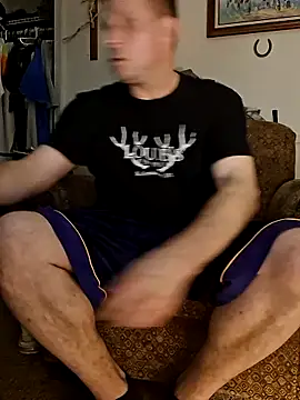 Snapshot of curiouscock38 chatting on 12/19/25, 10:50 curiouscock38 online show from 12/19/25, 10:50