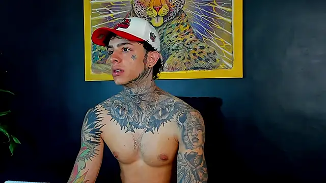 Snapshot of Aron_ford chatting on 09/23/25, 11:46 Aron ford online show from 09/23/25, 11:46