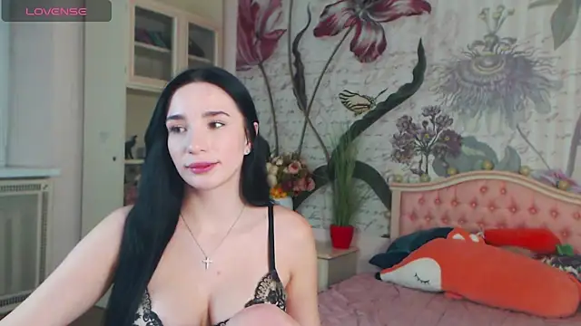 AliciaBow online show from 12/09/24, 04:47