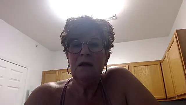 Snapshot of plusizebigbooty chatting on 02/08/25, 10:29 plusizebigbooty online show from 02/08/25, 10:29