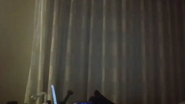 Snapshot of MigeLazzo chatting on 10/08/25, 02:14 MigeLazzo online show from 10/08/25, 02:14