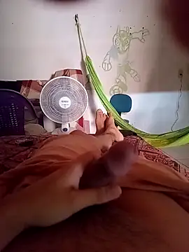 JOHN GOSTOSO online show from 10/12/25, 04:39