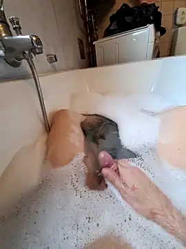 toeloverlive online show from 10/07/25, 07:38