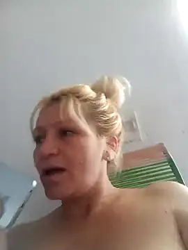 Nicolle Milf online show from 03/03/25, 05:39