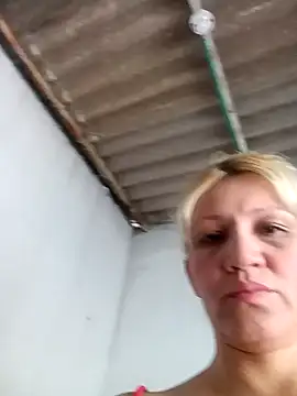 Nicolle Milf online show from 03/11/25, 06:41