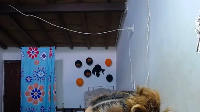 Nicolle Milf online show from 10/31/25, 06:31