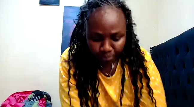 Toomuchbooty33 online show from 02/01/25, 12:47