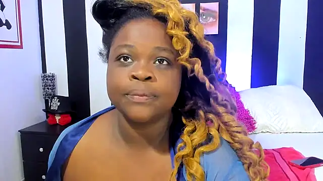 YeminaLeman online show from 11/23/25, 04:07