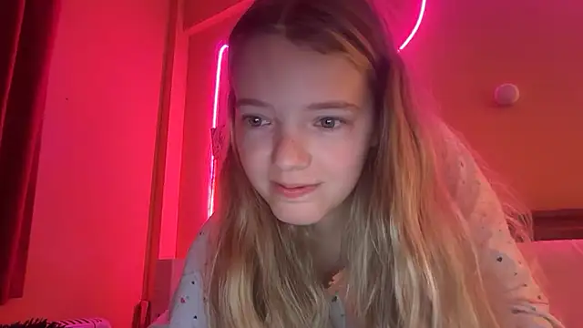 -veranito- online show from 09/17/25, 03:08