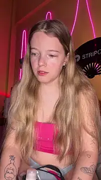 -veranito- online show from 02/23/26, 03:04