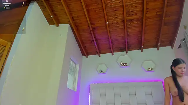 shanakendall online show from 12/22/25, 02:47