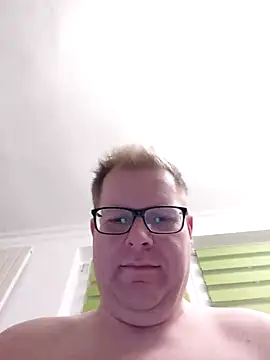 Snapshot of AnnualSunrise chatting on 01/05/25, 07:17 AnnualSunrise online show from 01/05/25, 07:17