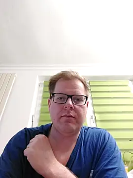 Snapshot of AnnualSunrise chatting on 02/09/25, 07:52 AnnualSunrise online show from 02/09/25, 07:52