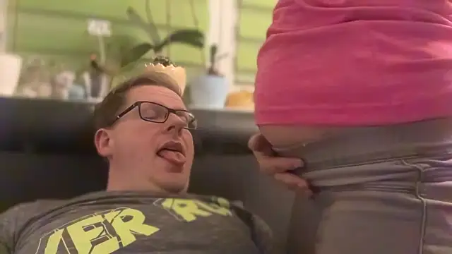 Snapshot of AnnualSunrise chatting on 02/10/25, 07:49 AnnualSunrise online show from 02/10/25, 07:49