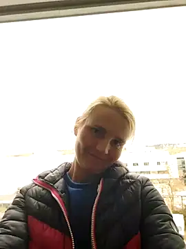 Snapshot of AnnualSunrise chatting on 03/22/25, 03:53 AnnualSunrise online show from 03/22/25, 03:53